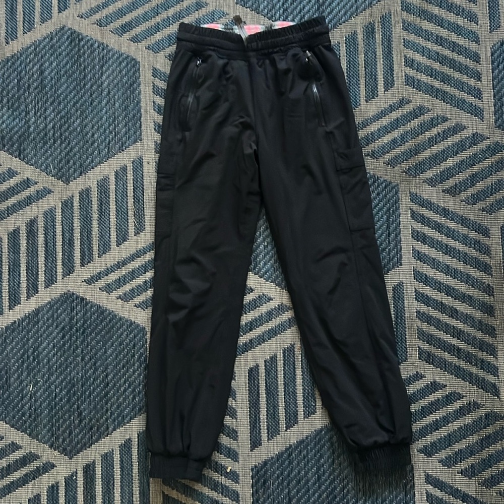 Ivviva joggers
